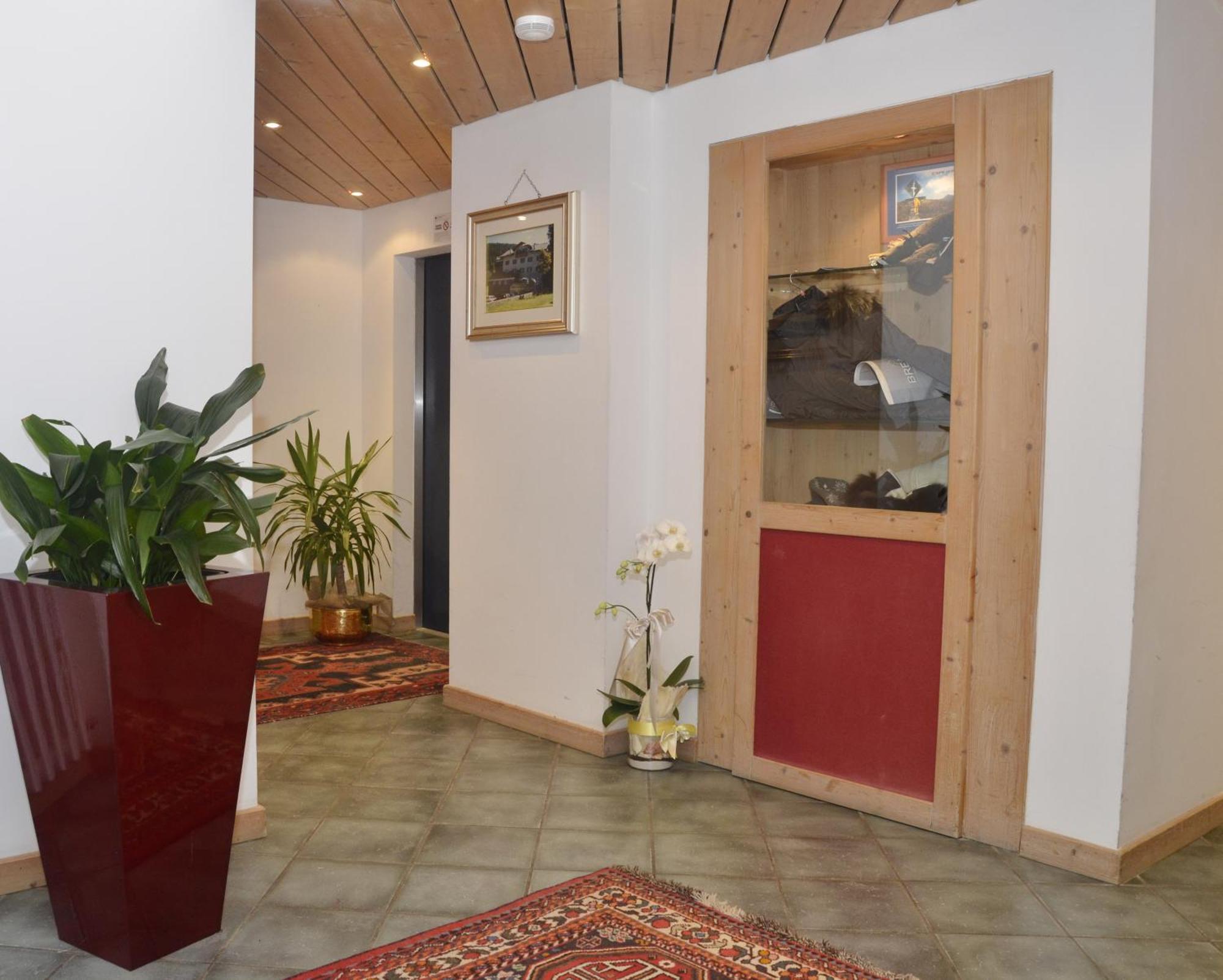 Hotel Martinella Folgaria Extérieur photo
