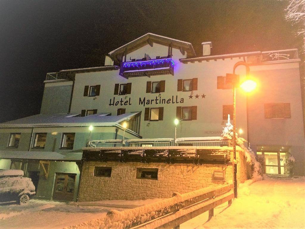 Hotel Martinella Folgaria Extérieur photo